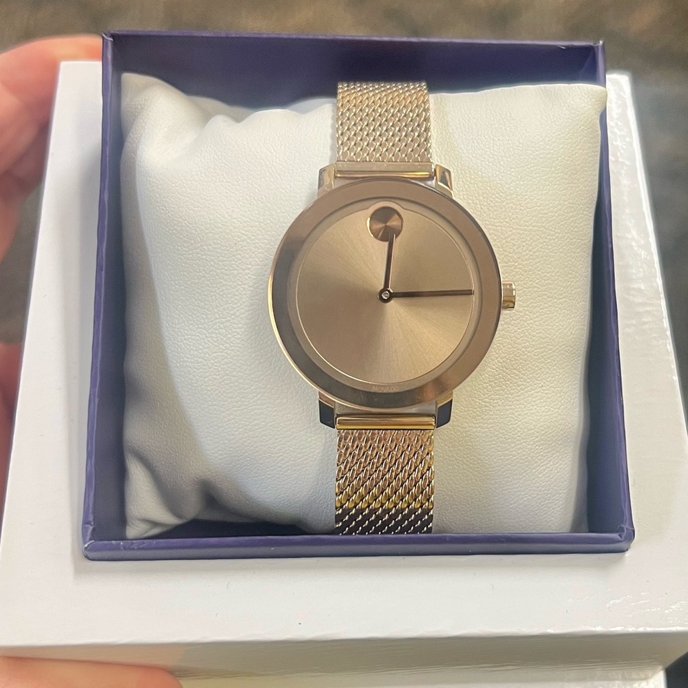 Gold Mesh Bracelet Watch - Women Accessories